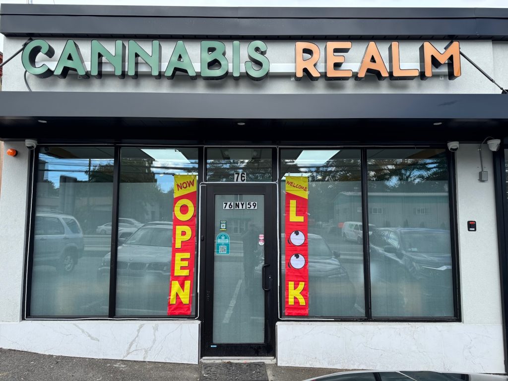 Rockland dispensary storefront